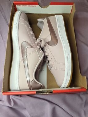 Nike Court Royale Smokey Mauve Size 9 Women's